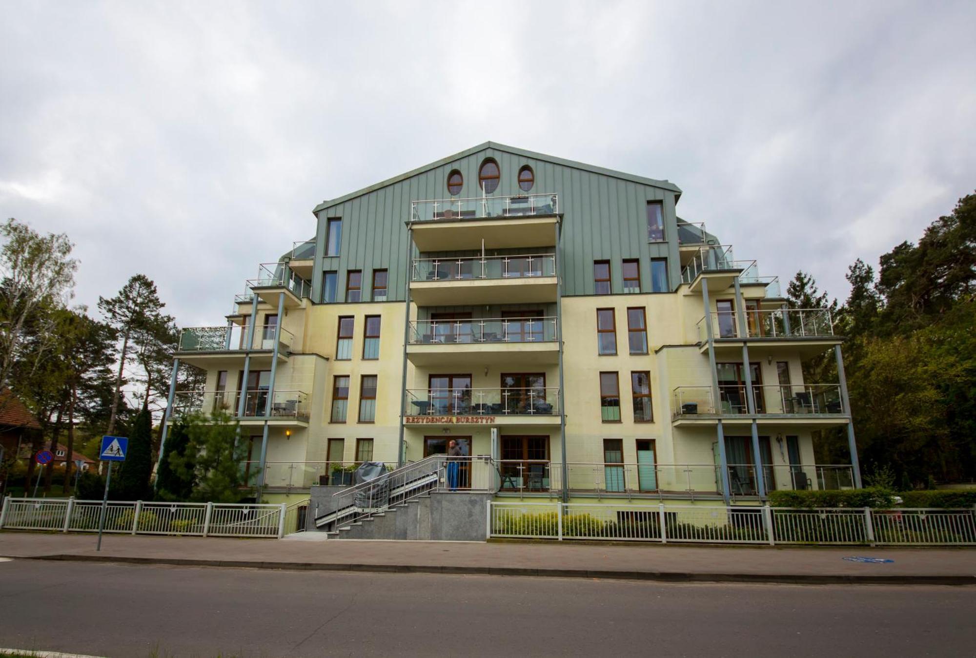 Wyspa Uznam Promenada Rezydencja Bursztyn Świnoujście Buitenkant foto