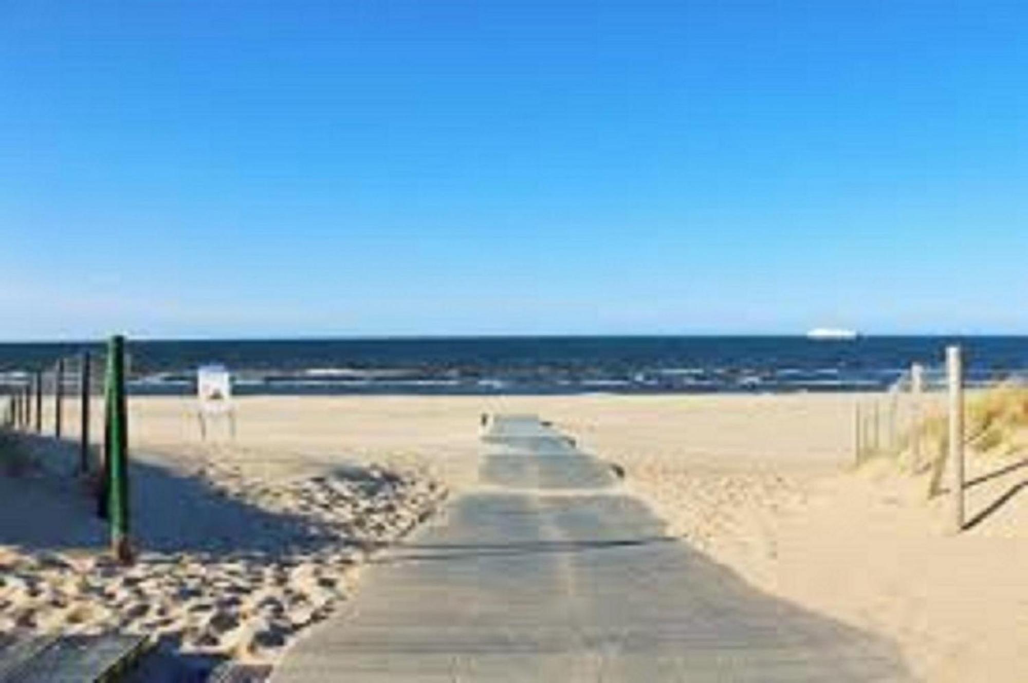 Wyspa Uznam Promenada Rezydencja Bursztyn Świnoujście Buitenkant foto